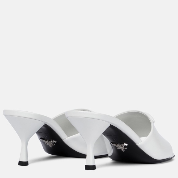 EUC PRADA Leather sandals $1,100 39 - Picture 3 of 13